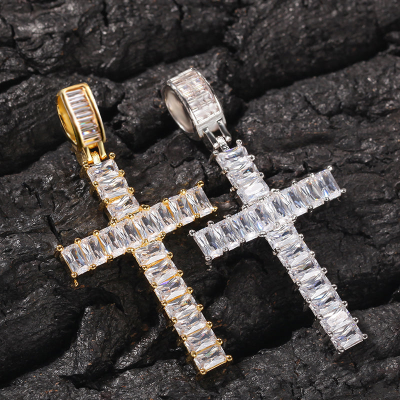 Elite Cross Pendant Necklace - Exclusive Jewels