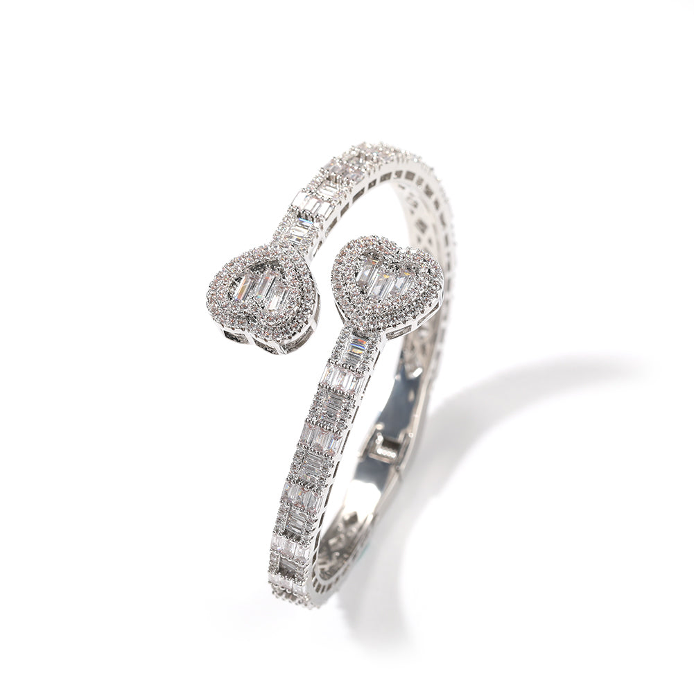 Heart Baguette Bangle - Exclusive Jewels
