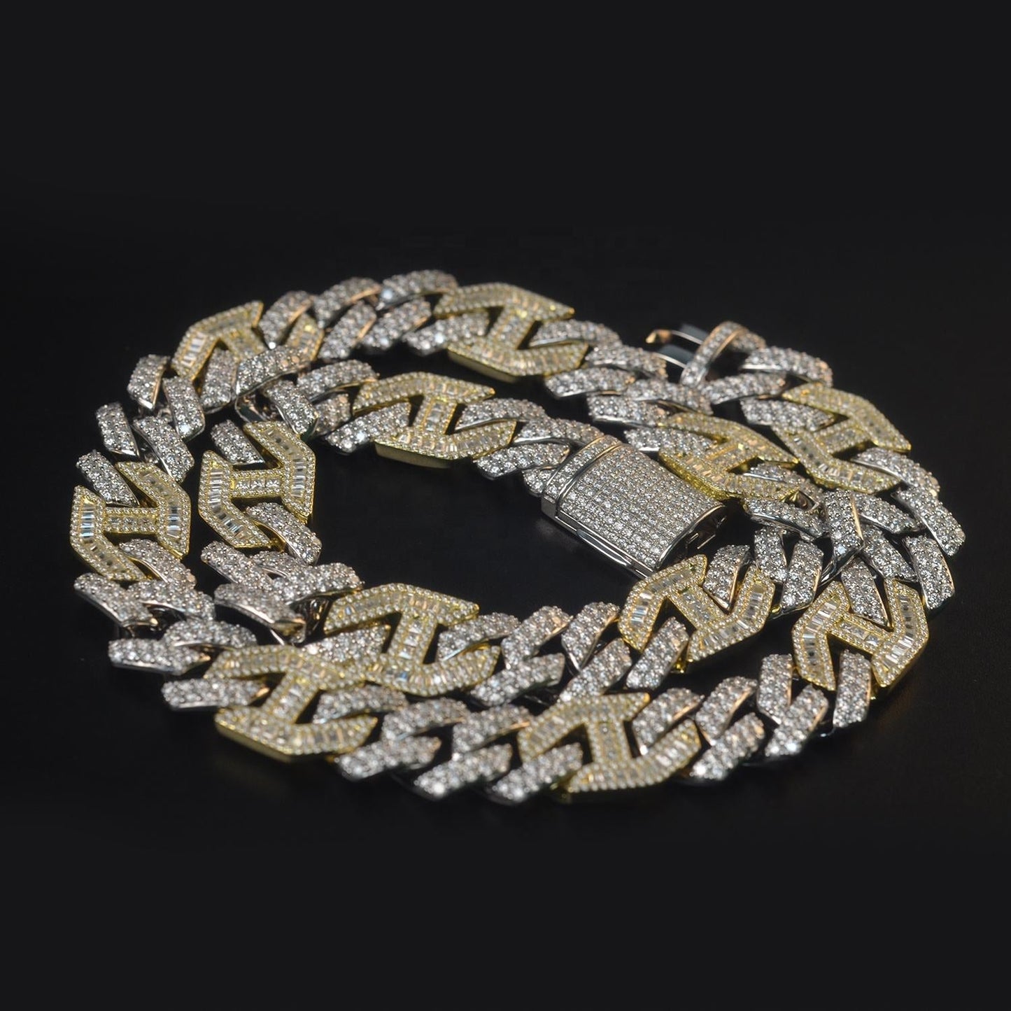15mm Prong Baguette Necklace - Exclusive Jewels