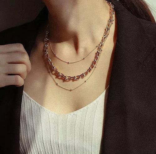 Fancy T Hard Necklace