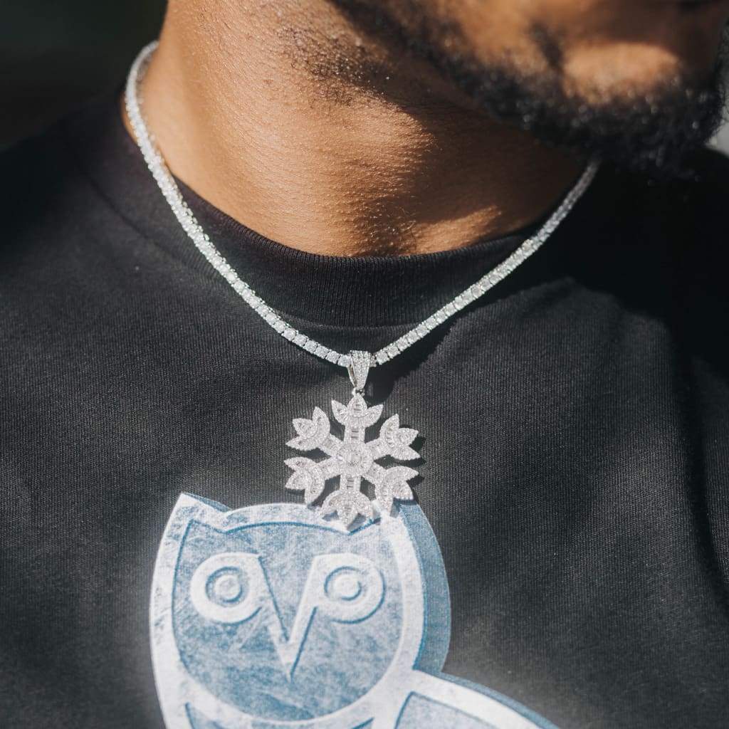 Baguette Snowflake Pendant - Exclusive Jewels