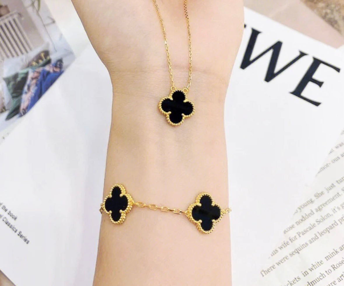 Clover Leaf Necklace by Exclusive